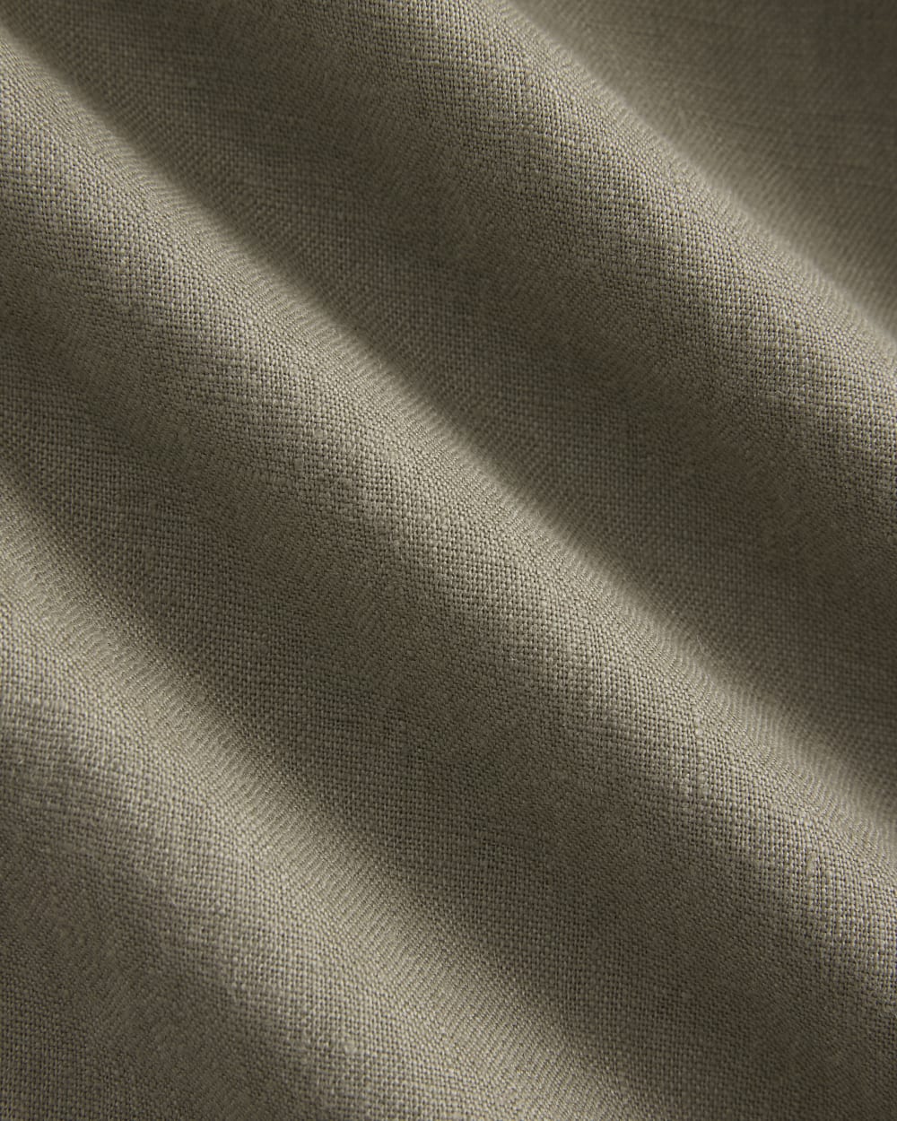 The Classic Short-Sleeve Shirt in Linen | Overland