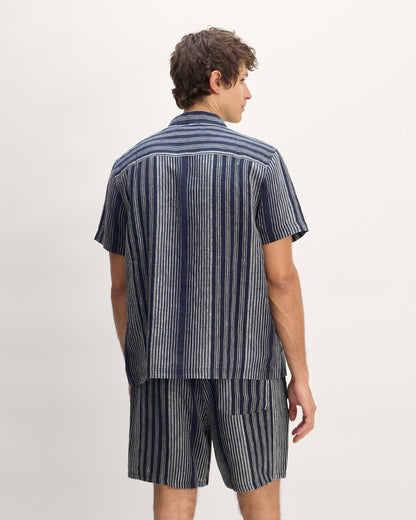 The Resort Shirt in Linen | Navy / Bone