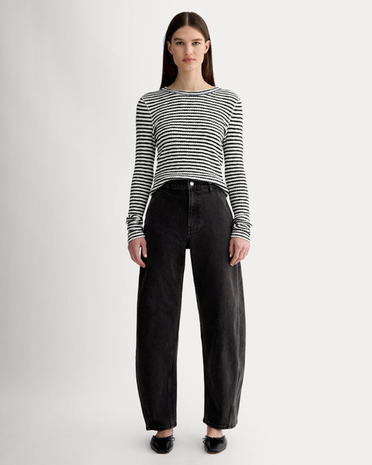 The Way-High® Twist Curve Jean | Washed Black