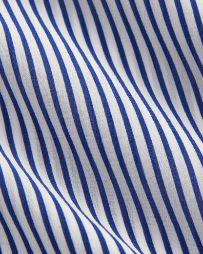 The Boxy Shirt in Washable Silk | Blue / White