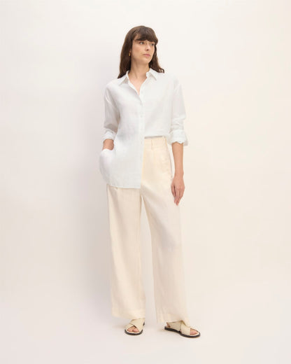 The Boyfriend Shirt in Linen | White