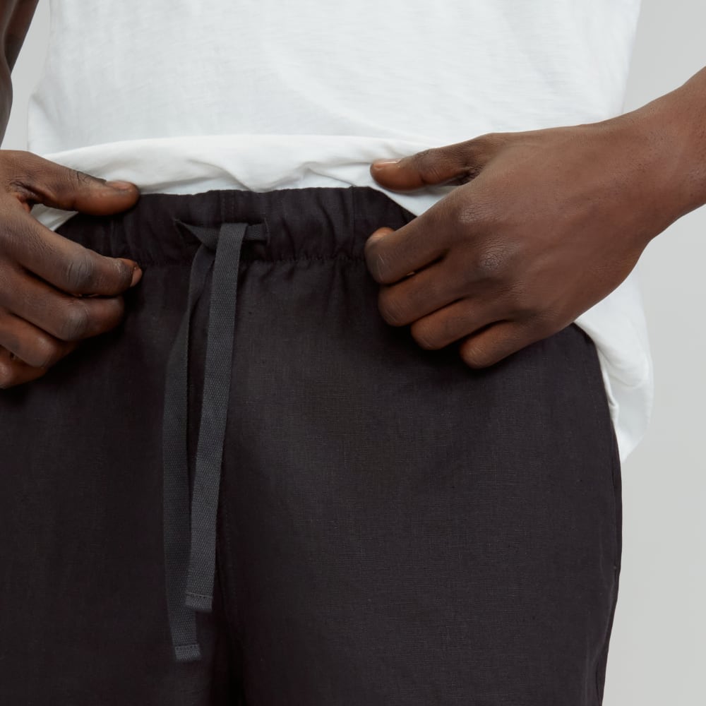 The Linen Easy Short | Black