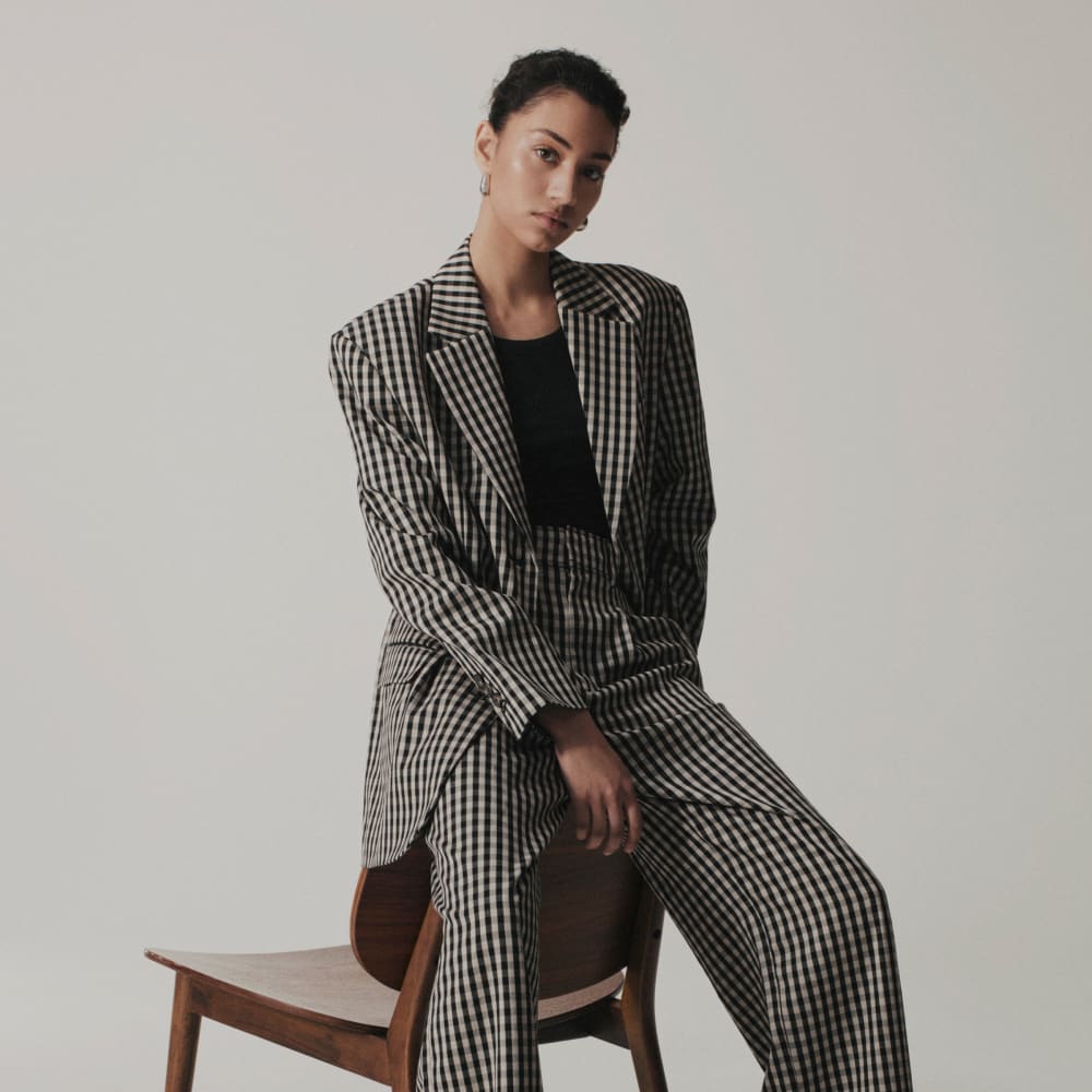 The Draper Pleated Pant in Buttersmooth | Khaki / Black | 30" Inseam