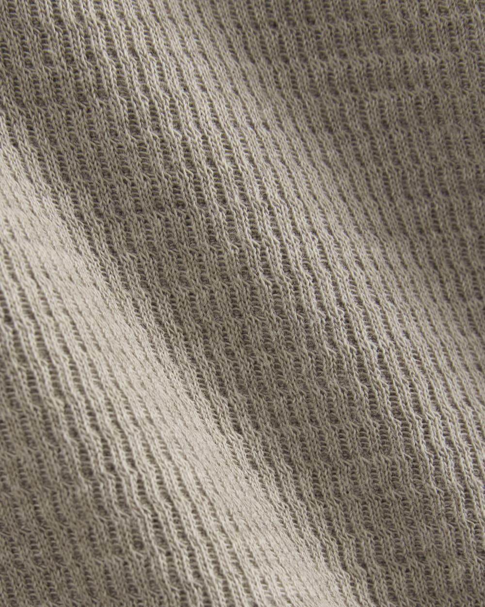 Thermal Henley in Cozy Waffle | Heathered Oatmeal