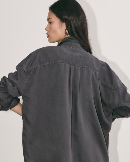 The Boxy Overshirt in Buttersoft | Graphite