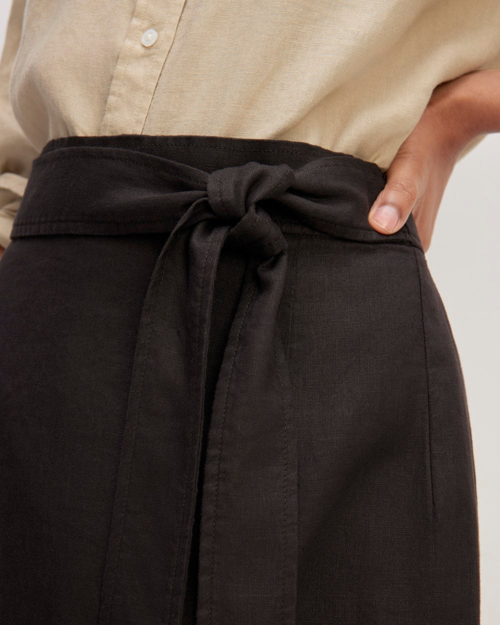 The Linen Wrap Skirt | Black